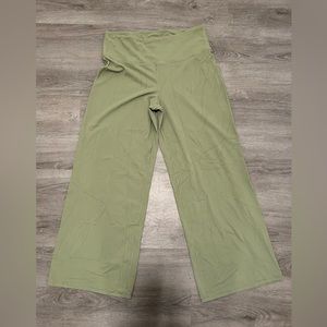 Athleta Wide Leg Yoga Pant XL